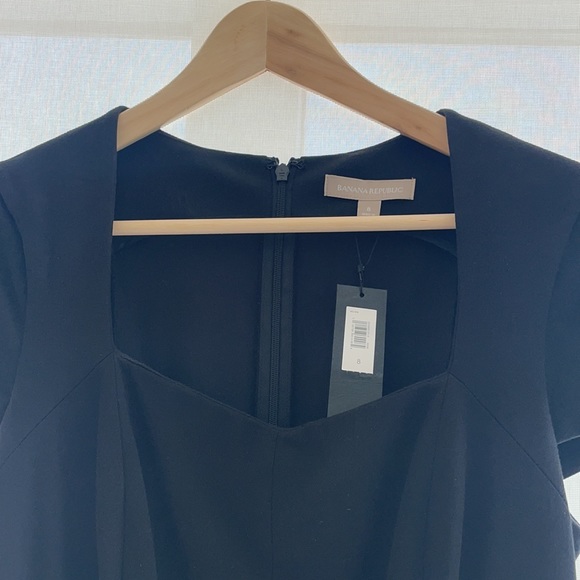 Black salon dress from Banana Republic - Picture 2 of 5